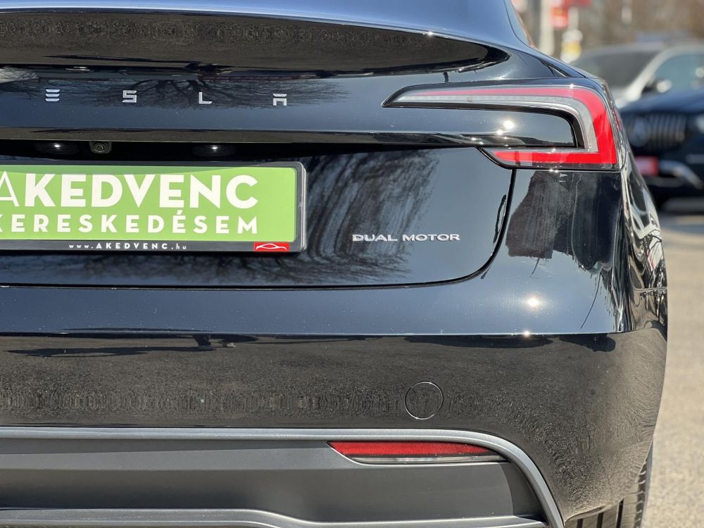 TESLA MODEL 3 Long Range AWD (Automata) HIGHLAND 26e km. hőszivattyű. gyári garancia 2032-ig!