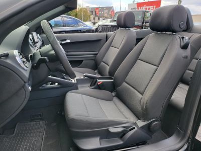AUDI A3 Cabrio 1.9 PD TDI Ambition DPF Xenon Tolatóradar Digitklíma Téli-nyári kerék szett!