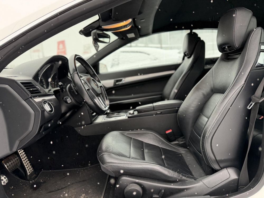 MERCEDES-BENZ E 220 CDI (Automata) Cabrio AMG csomag. 110e km. GYÖNYÖRŰ!