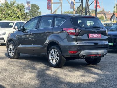 FORD KUGA 2.0 TDCi Titanium Technology AWD Magyarországi Gyári fényezés Carplay Szervízelt Vonógorog!