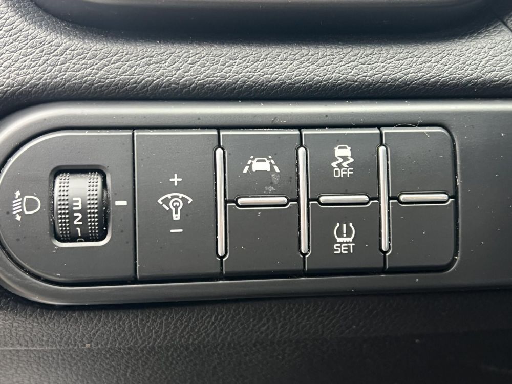 KIA CEE'D Ceed 1.0 T-GDI Bronze 71e km. M.o.-i. 1.tul. Klíma Tempomat Gyári garancia!