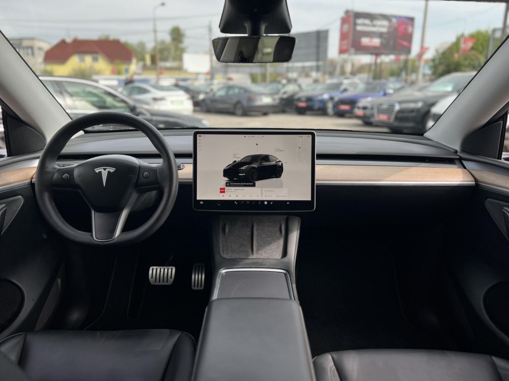 TESLA MODEL Y Performance AWD (Automata) 70e km. AMD Ryzen. mátrix LED. premium hifi. hőszivattyú!