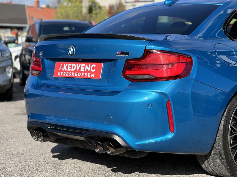 BMW M2 Competition DKG Tuningmentes. magas felszereltség. végig vezetett szervizkönyv. Apple carplay