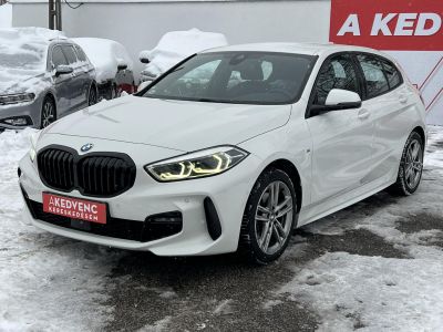 BMW 118i M Sport 70e km. Márkaszervizelt Harman/Kardon Téli/Nyári garnitúra!