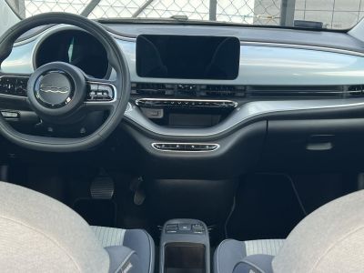 FIAT 500 500e La Prima 42kWh (Automata) Magyar.o-i.Klíma Tempomat Bluetooth Carplay 37e km!