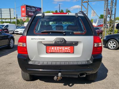 KIA SPORTAGE 2.0 LX 2WD Magyarországi Klíma Ülésfűtés Vonóhorog!