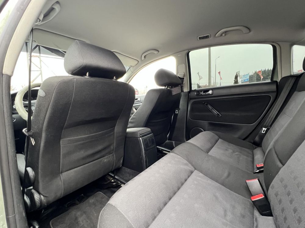 VOLKSWAGEN PASSAT 1.6 Comfortline Business