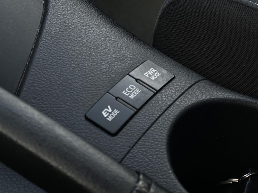 TOYOTA AURIS Touring Sports 1.8 HSD Selection (Automata)