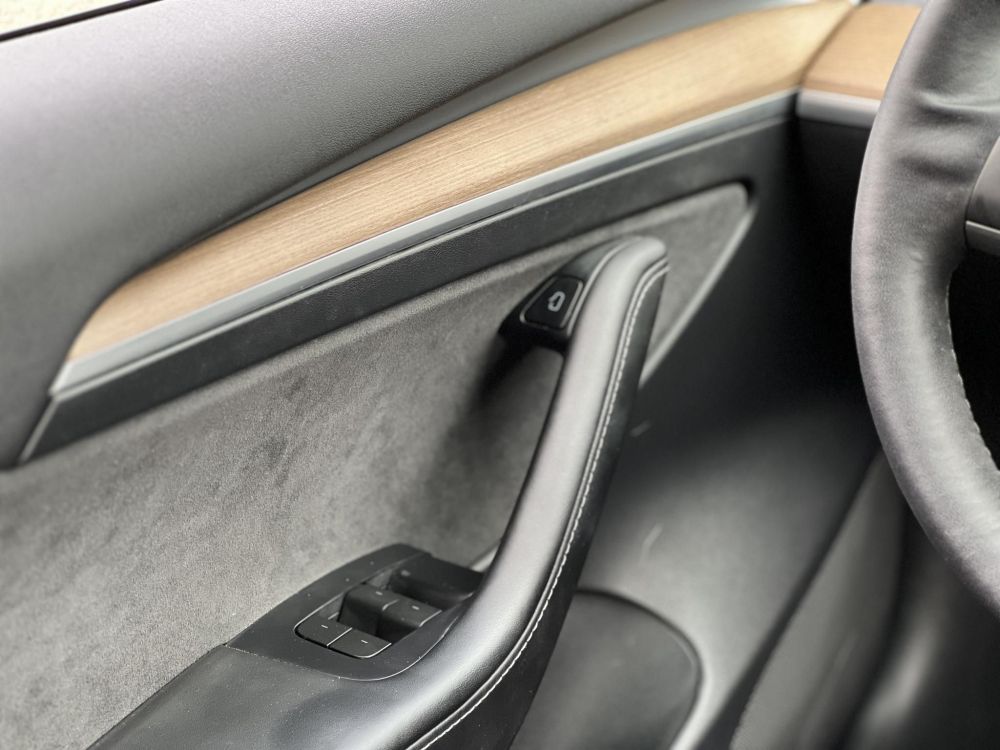 TESLA MODEL 3 Long Range AWD (Automata) 63e km. mátrix LED. hőszivattyú. garanciális. kitűnő állapot!