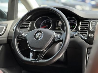 VOLKSWAGEN GOLF SPORTSVAN 1.4 TSI BMT Highline DSG Dokumentált előélet. barna bőrbelső. téli-nyári gumi garnitúra!