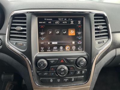 JEEP GRAND CHEROKEE 3.0 V6 CRD Laredo (Automata) 4X4. felező váltó. digitális klíma. tetőcsomagtartó