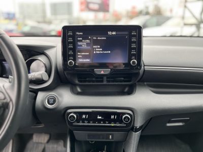 TOYOTA YARIS 1.5 VVT-i Selection Style Magyar. 109e km Kamera Digit Bőr