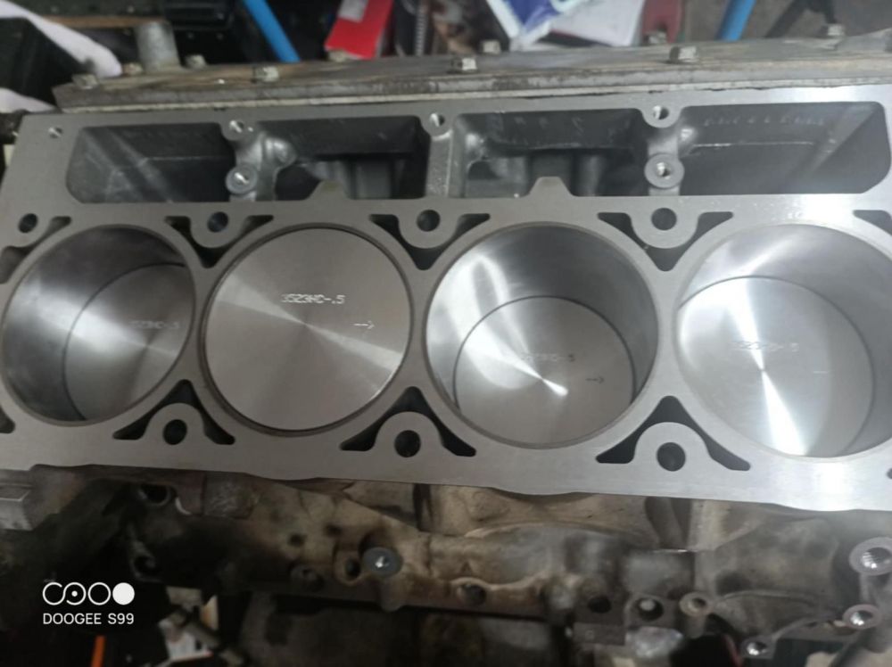 CHEVROLET CORVETTE Coupe 6.2 V8 LS3 Targa Manuális váltó Felújított állapot