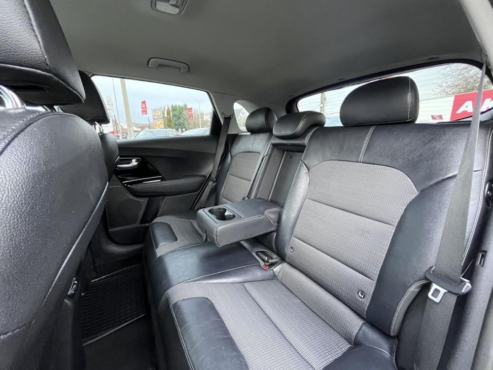 KIA NIRO PHEV 1.6 GDI LX DCT Sávtartó Carplay Tempomat Navi!