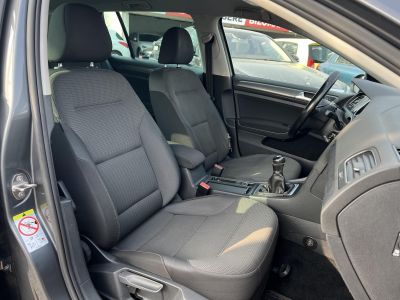 VOLKSWAGEN GOLF VII Variant 1.6 TDI BMT Comfortline M.o.-i 1.tul. Tempomat Ülésfűtés Kamera Bluetooth Téli-nyári kerék!