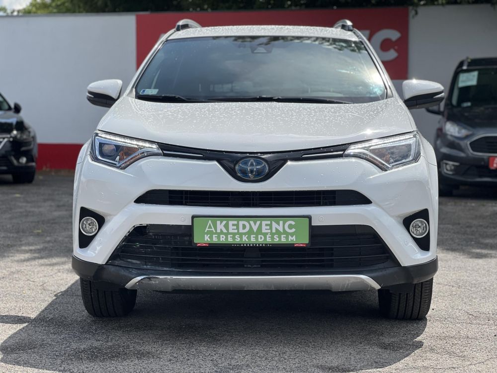 TOYOTA RAV 4 Rav4 2.5 Hybrid Executive e-CVT 4WD Végig márkaszervizelt!