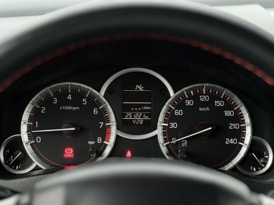 SUZUKI SWIFT 1.6 Sport