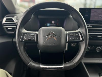 CITROEN C4 1.2 PureTech Feel Plus M.o.-i. 1.tul. 61e km. 360 kamera. HUD. Vonóhorog!