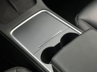 TESLA MODEL 3 Long Range AWD (Automata) 101e km. AMD Ryzen. mátrix LED. hőszivattyú. garanciális!