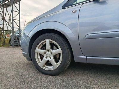 OPEL ZAFIRA B 1.8 Cosmo M.o.-i. Klíma Tempomat 7-Személyes 191e km!