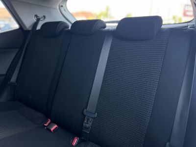 KIA STONIC 1.25 MPI Style Magyarországi. Gyári fényezés. 63e km.Végig vezetett szervizkönyv!