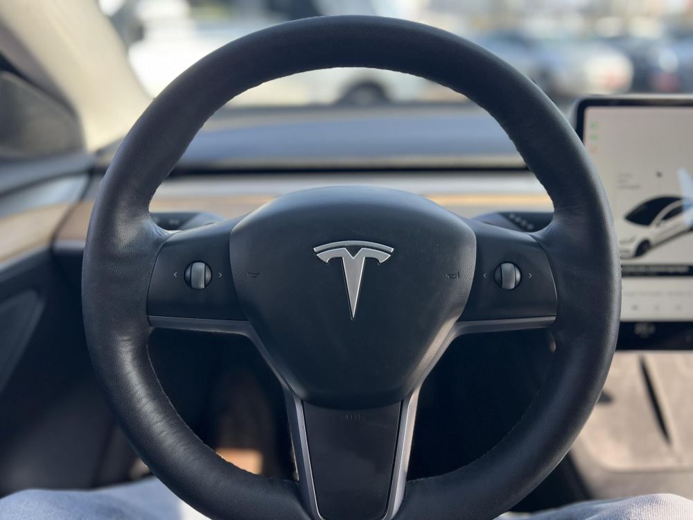 TESLA MODEL 3 Long Range AWD (Automata) 95e km. hőszivattyú. mátrix LED. garanciális!