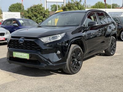 TOYOTA RAV 4 Rav4 2.5 Hybrid Black Edition e-CVT JBL 126e km. LED. sérülésmentes. CARPLAY. kifogástalan állapot!