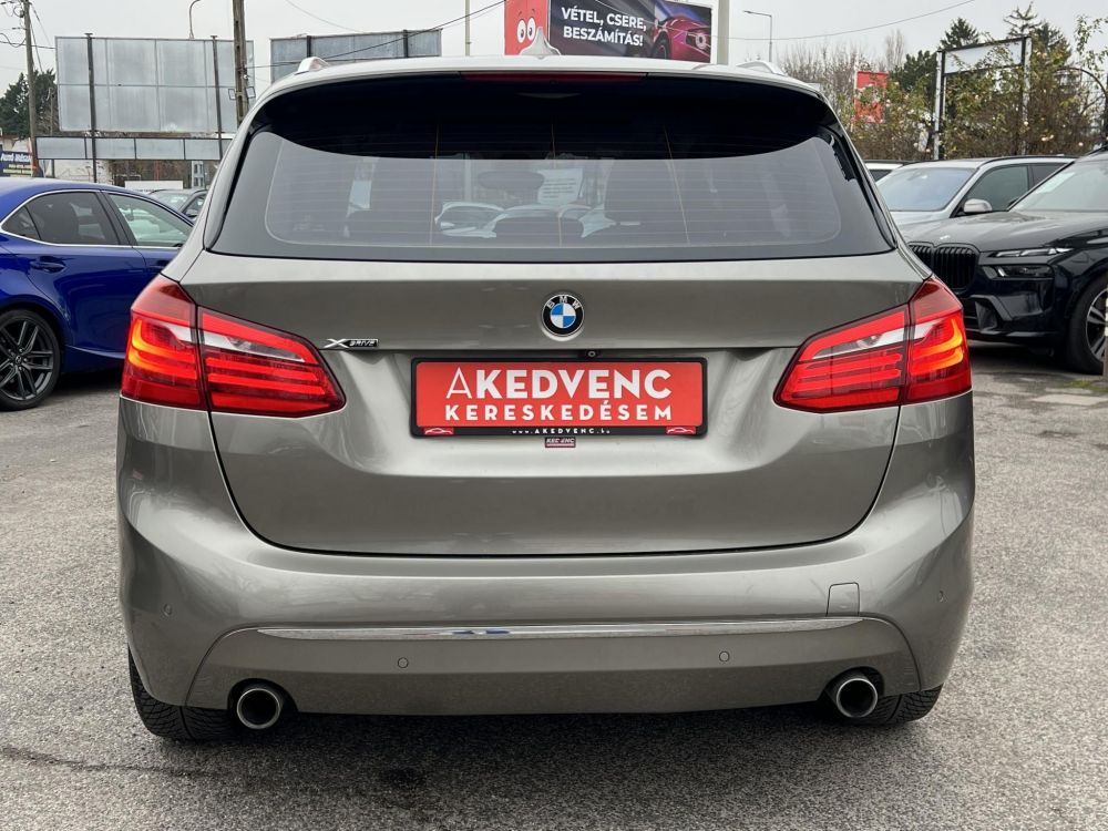 BMW 220d xDrive Luxury (Automata) Panoráma tető Memóriás bőr Gyári fényezés!