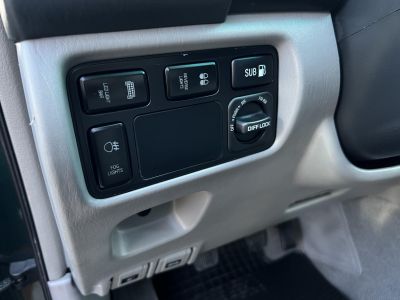 TOYOTA LAND CRUISER 105 4.2D Limited Edition Ritkaság!
