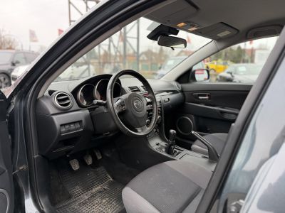 MAZDA 3 Sport 1.6 TE Digitklíma Ülésfűtés 4xelablak Téli-nyári gumi Rendszeresen karbantartott!