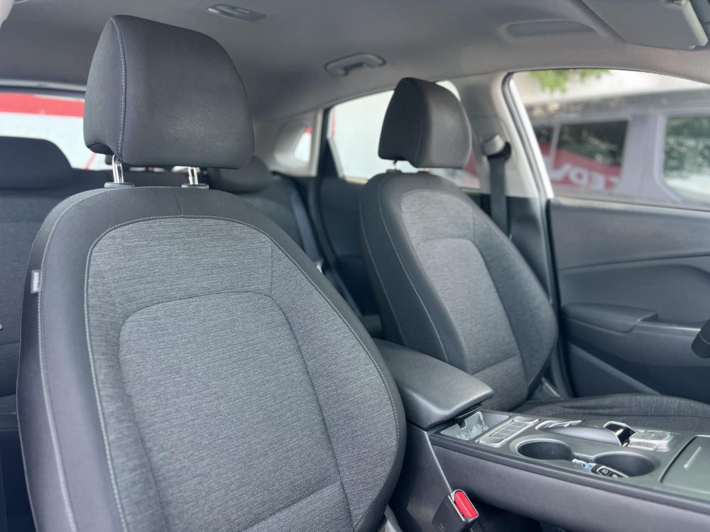 HYUNDAI KONA EV 64kWh Comfort 400+km hatótáv