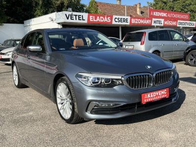 BMW 530i (Automata) Luxury 124e km. Magyarországi Napfénytető Adaptív LED Profnavi Barna bőr Keyless