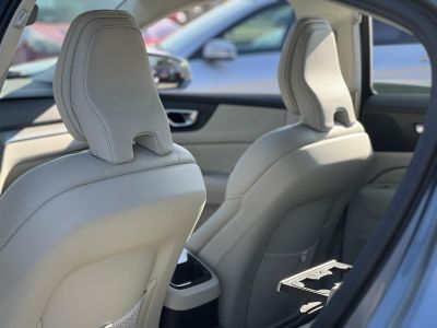 VOLVO S60 2.0 [T8] Recharge Inscription AWD Geartronic 27e km. M.o.-i. garanciális. márkaszervizelt. harman/kardon. ZÖLD rendszám!