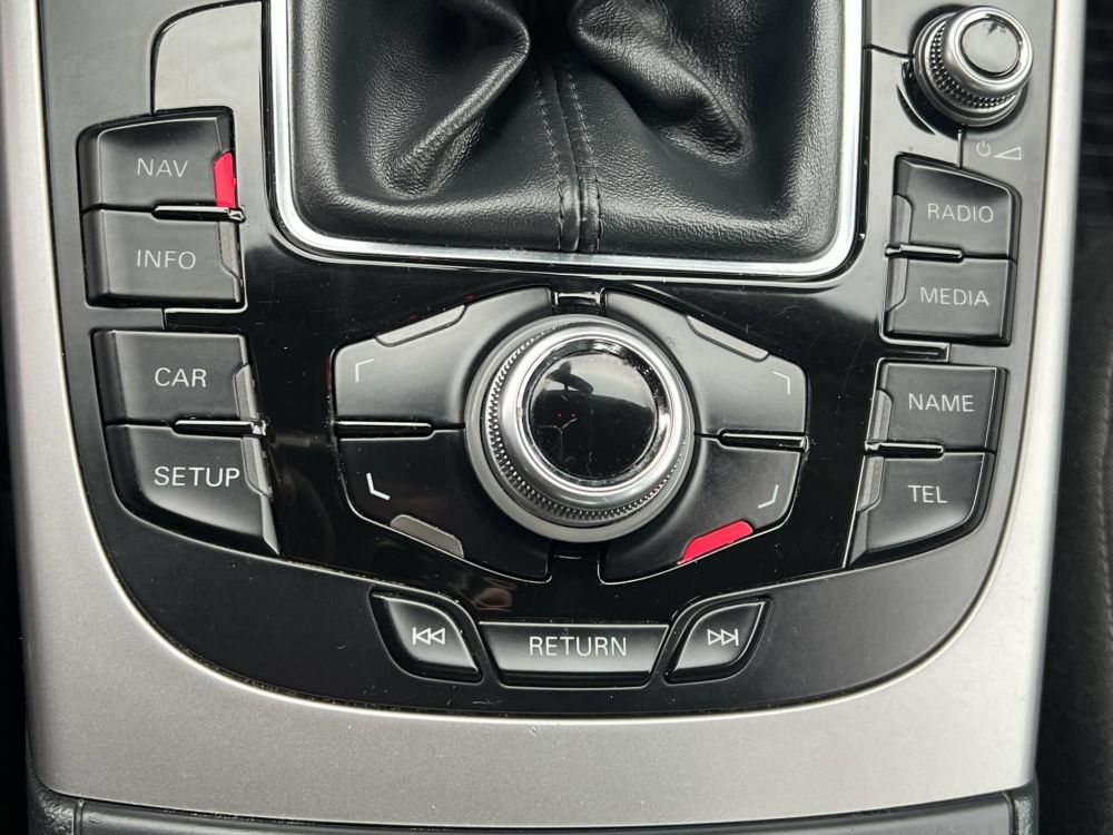 AUDI A4 2.0 TDi Klíma Tempomat Bluetooth 142e km!