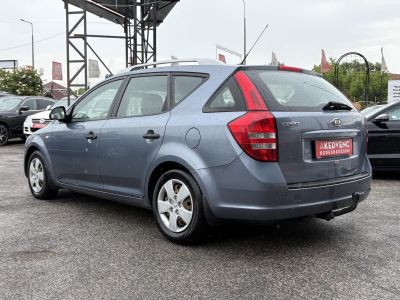 KIA CEE'D 1.6 CRDi EX M.o.-i. Klíma Bluetooth 4-5L/100km!