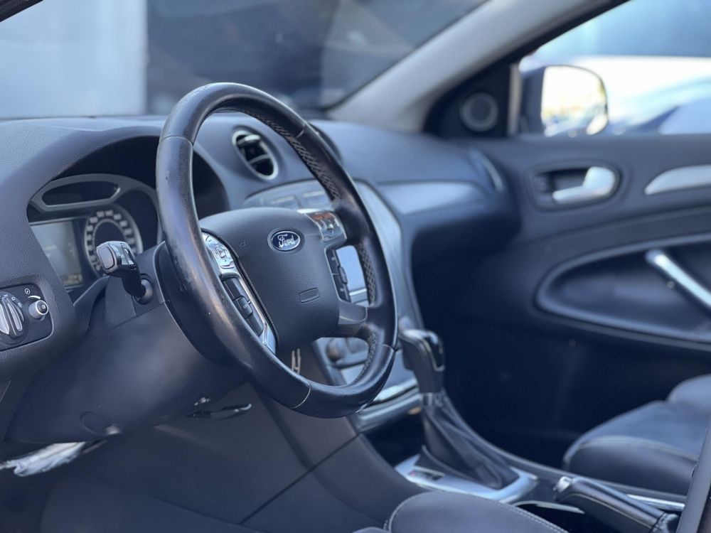FORD MONDEO 2.0 TDCi Ghia Executive (Automata)
