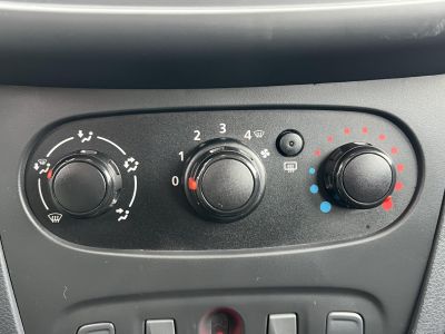 DACIA SANDERO 1.2 Access EURO6 Rendszeresen karbantartott 112e km!