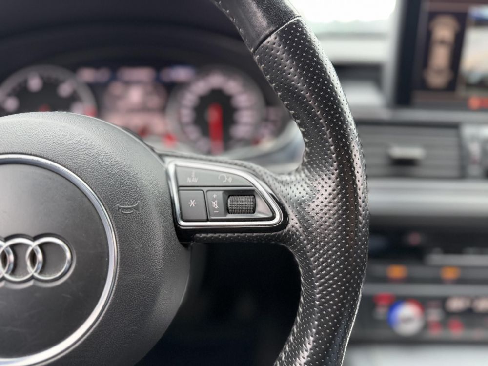 AUDI A6 Avant 3.0 V6 TDI DPF quattro S-tronic S-line Xenon Távtartó Memória Navi Sávtartó Holttér