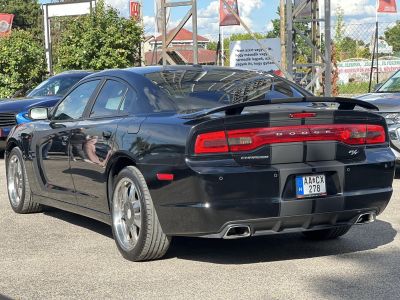DODGE CHARGER 5.7 Hemi R/T