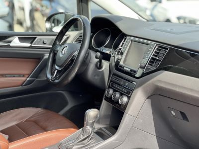VOLKSWAGEN GOLF SPORTSVAN 1.4 TSI BMT Highline DSG Dokumentált előélet. barna bőrbelső. téli-nyári gumi garnitúra!