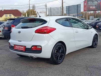 KIA CEE'D Pro1.6 CRDI EX Klíma Tempomat Bluetooth 182e km!