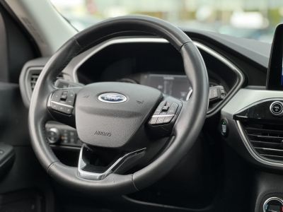 FORD KUGA 2.5 PHEV Freedom CVT 123e km. 70 km elektromos hatótáv. ülés-kormányfűtés. vonóhorog!