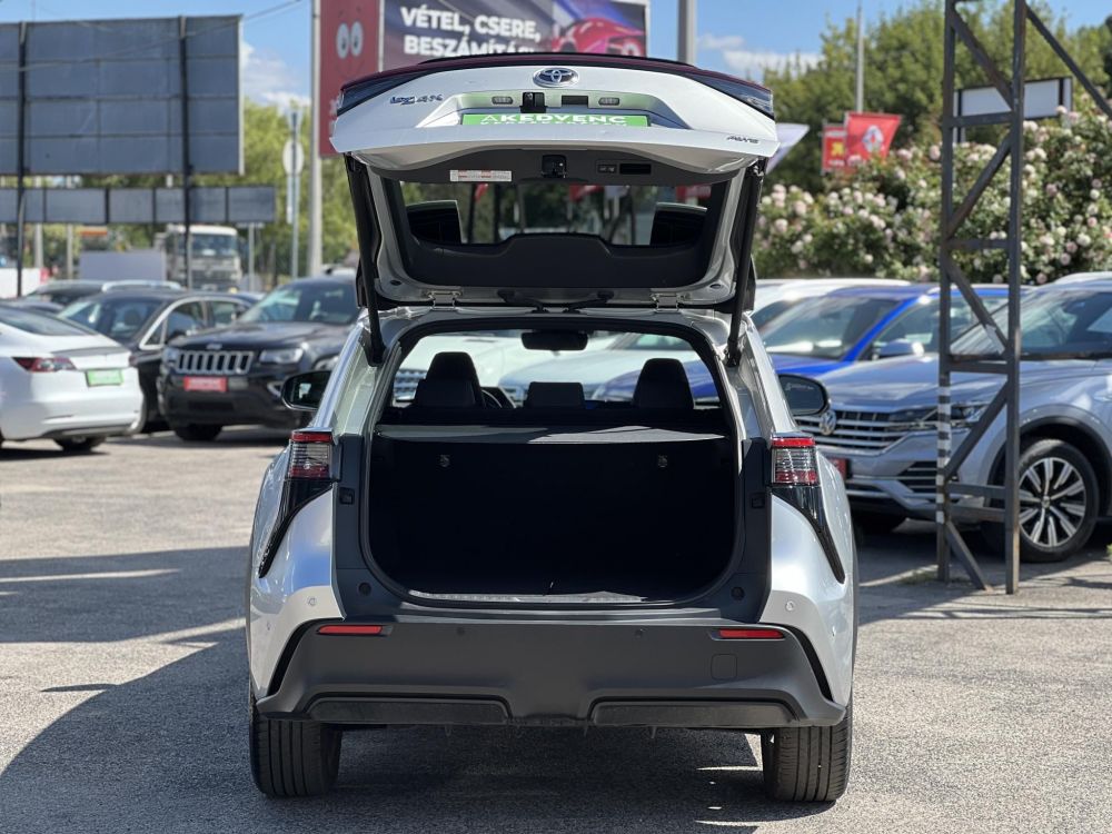 TOYOTA BZ4X Executive AWD 15e km. JBL. magas felszereltség!