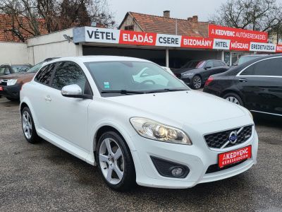 VOLVO C30 1.6 D [D2] R-Design