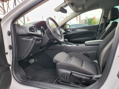 OPEL INSIGNIA Sports Tourer 2.0 CDTI Innovation Start Stop (Automata) LED Holttér Sávtartó Navi Carplay Ülésfűtés Kamera Vonóhorog