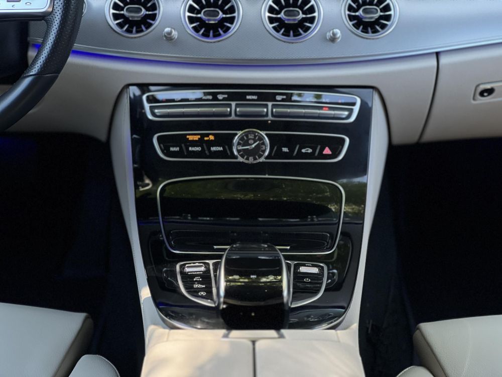 MERCEDES-BENZ E 220 d 9G-TRONIC HIGH END BURMESTER! Virtual COCKPIT. vaj bőrbelső. frissen szervizelt!