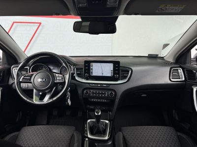 KIA CEE'D Ceed 1.6 CRDi HP Gold Carplay T.kamera Gyári garancia!