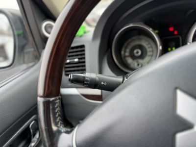 MITSUBISHI PAJERO 3.2 DI-D Instyle Navi (Automata) 117e km. M.o.-i. napfénytető. felező váltó. fakormány. megkímélt állapot!