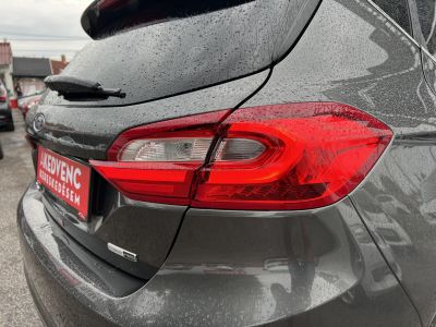 FORD FIESTA 1.0 EcoBoost mHEV Titanium 42e km. LED Távtartó Holttér Ülésfűtés Kamera Carplay Megkímélt állapot!