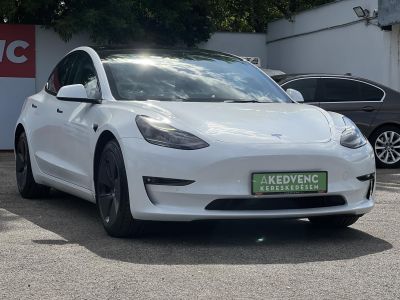 TESLA MODEL 3 Long Range AWD (Automata) 103e km. AMD Ryzen. mátrix LED. hőszivattyú. 2030-ig garanciális!